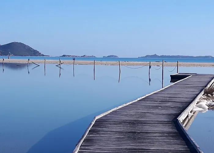 Pratza Froria فيلاّسيمِيوس