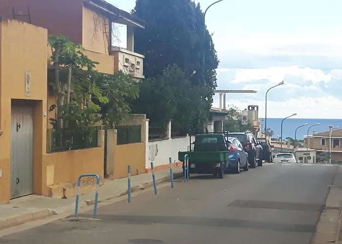 Pratza Froria بيت ضيافة