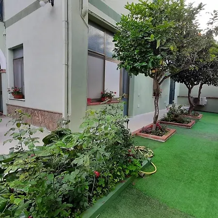 Pratza Froria 4* فيلاّسيمِيوس