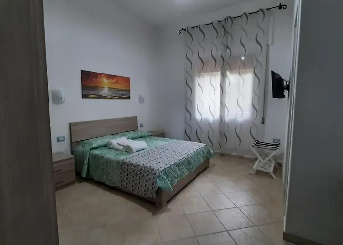 Pratza Froria Guest house 3*