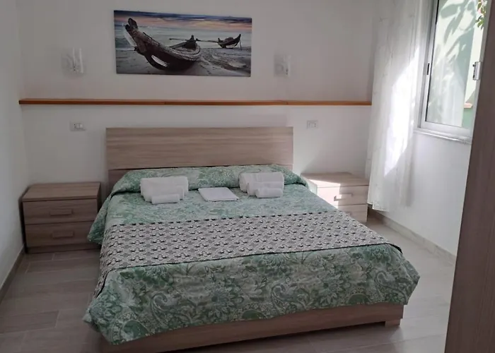 Pratza Froria Guest house